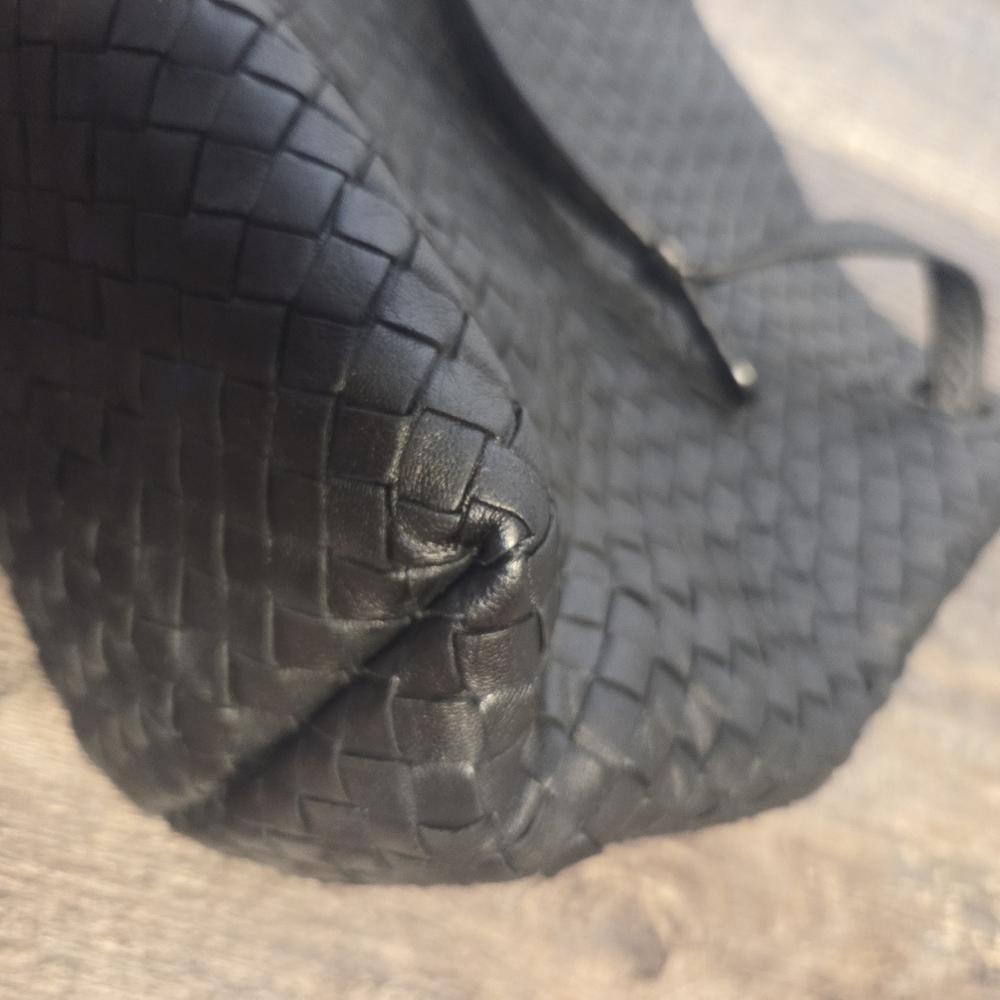 BOTTEGA VENETA Intrecciato Tote Bag Medium Bella Garda Nappa Leather Black Woven - Picture 9 of 16